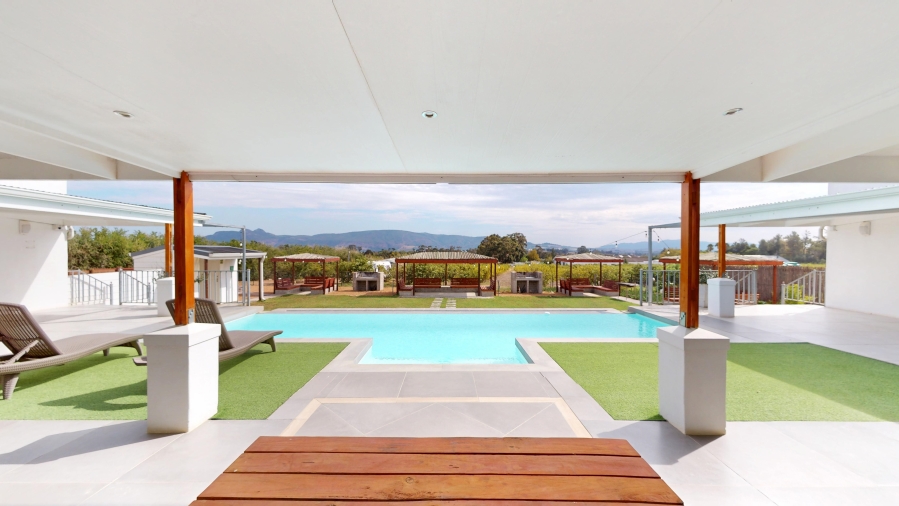 14 Bedroom Property for Sale in Dal Josafat Western Cape